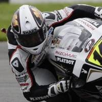 Coba Motokros, De Puniet Cedera