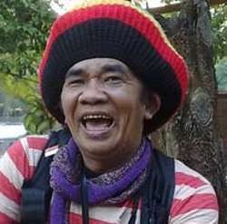 Sebelum Meninggal, Mbah Surip Sempat Main Facebook