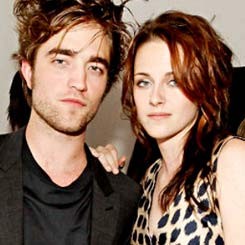 Kristen Stewart Bantah Pacari Robert Pattinson