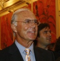 Kaisar Minta Maaf ke Ribery