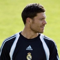 Alonso Kenang Kemenangan di Camp Nou