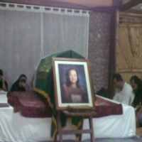 Rendra Disemayamkan di Bengkel Teater Pagi Hari