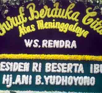 Bunga SBY untuk Sang Penyair