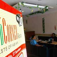 Nikmati Makanan Khas Asia di The Food Corner Resto