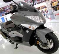Skutik Yamaha T-Max