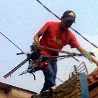 Heli Mini Sedot Perhatian Tetangga Fery
