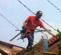 Liput Rumah Teroris, Heli Metro TV Jatuh