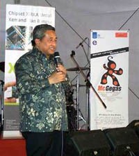 Menkominfo: Operator Harus Gunakan Teknologi Lokal