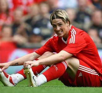 The Reds Tumbang di Kandang