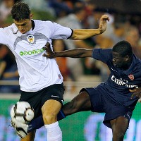 The Gunners Ditekuk Valencia