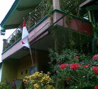 Mengintip Rumah Yayan Alias Gepeng