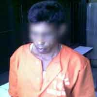 Mabuk Sambil Acungkan Sajam, Septen Diamankan