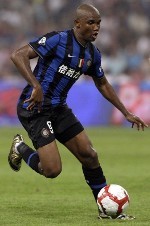 Sepakbola Ceria Etoo di Inter