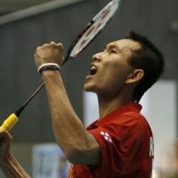 Sony Melaju ke Babak Kedua