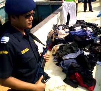Penyelundupan Pakaian Bekas Digagalkan