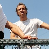 Badoer Temani Kimi di Valencia