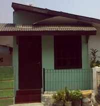 Dani Agak Gemulai Tapi Beli Air Mineral Galon Angkat Sendiri