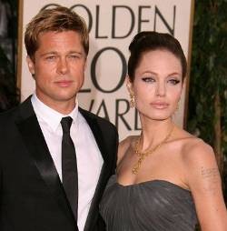 Angelina Jolie-Brad Pitt Hobi Bercinta di Gua