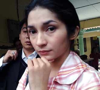 Vira Yuniar Sidang Cerai Tanpa Ryan