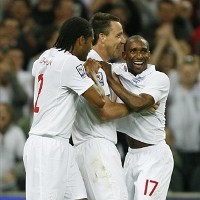 Dibayang-bayangi Piala Dunia