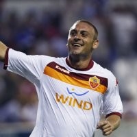 Pinangan Chelsea untuk De Rossi Ditolak