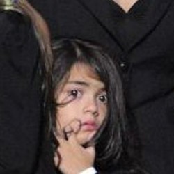 Identitas Ibu Kandung Blanket Jackson Terungkap