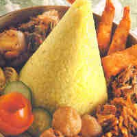 Menata Tumpeng Cantik