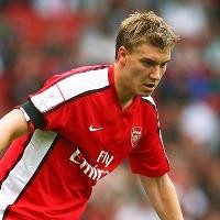 Ganti Nomor, Bendtner Refund Jersey Fans 