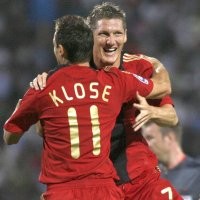 Tekuk Azerbaijan, Jerman Makin Kokoh