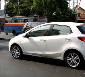 Mazda2 Keliaran di Jakarta