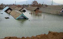  Bertahan oleh Teror Lumpur