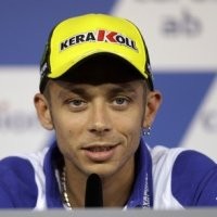 Schumi Batal Comeback, Rossi Sedih