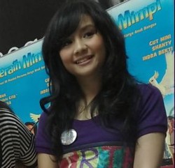 Ultah, Gita Gutawa Emoh Umbar Obsesi