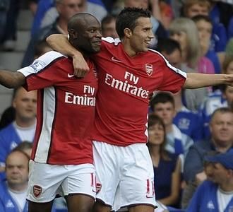 Arsenal Terbang Tinggi