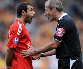 Saatnya Menaikkan Gaji Mascherano