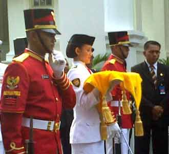 Upacara HUT ke-64 RI di Istana Merdeka