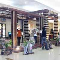 Gaun dan Rumah Biji Kopi Raih Rekor MURI