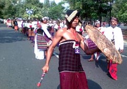 Jatim, Bali dan Sulbar Juara Pawai Budaya Nusantara
