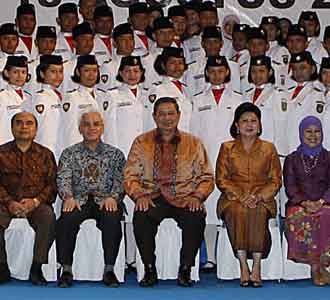 SBY Silaturahmi dengan Paskibraka