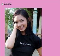 Foto Mirip Nadia Saphira Mejeng di Situs Cewek Bispak  