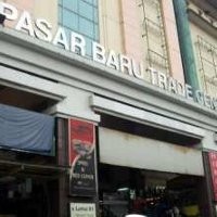 Jelang Puasa, Pengunjung Pasar Baru Membludak