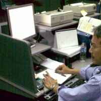 IHSG Tampil Beda Minus 49 Poin