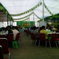 Awak Angkutan Umum Kunjungi Pabrik Evalube