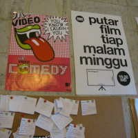  Nonton Film yang Enggak Pasaran