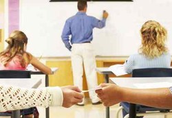 Penyebab Anak Mencontek di Sekolah