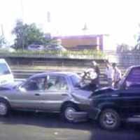 Tabrakan Blue Bird vs Suzuki Escudo Terjadi di Tol Menuju Bandara