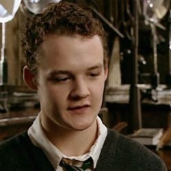 Bintang Harry Potter Kepergok Menghisap Ganja