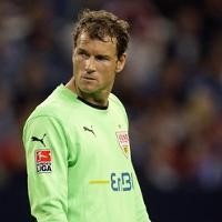 Lehmann Pensiun di Akhir Musim