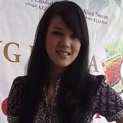 Alice Norin Sedih Dicerai DJ Riri