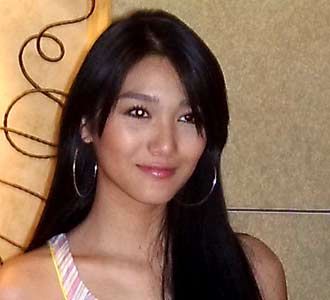 Dominique Luncurkan Situs Resmi